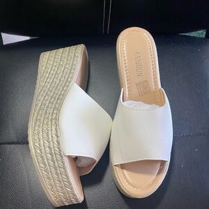 Fashion White Wedge Sandals Size 42/10US